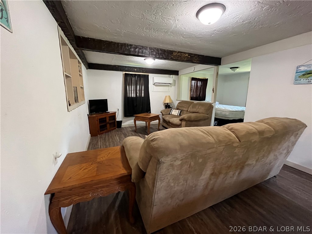 Ivy Bend - Residential