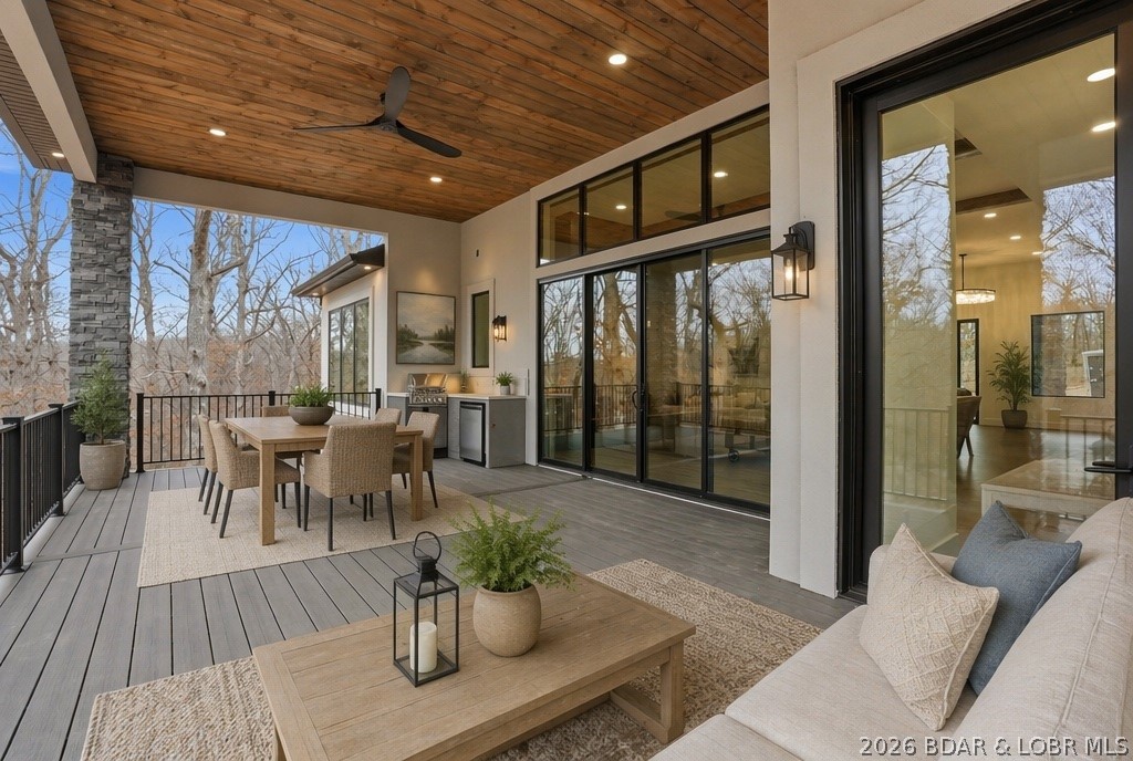 Grand Point No. 2 - Residential