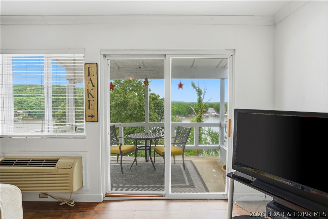 Wheel House Villas - Residential