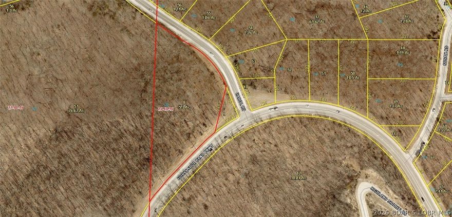 Prime Development Opportunity on Horseshoe Bend Parkway. This 5.3-acre parcel is strategically located in the heart of Horseshoe Bend Parkway, offering unmatched accessibility and visibility. Surrounded by popular restaurants, thriving businesses, shopping, and recreational activities, this property presents an ideal opportunity for residential, commercial, or mixed-use development. Its central location and proximity to key amenities make it an exceptional investment for forward-thinking developers.