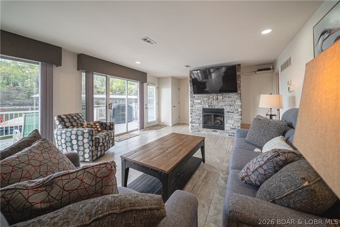 Bock-A-Villa Condominium - Residential