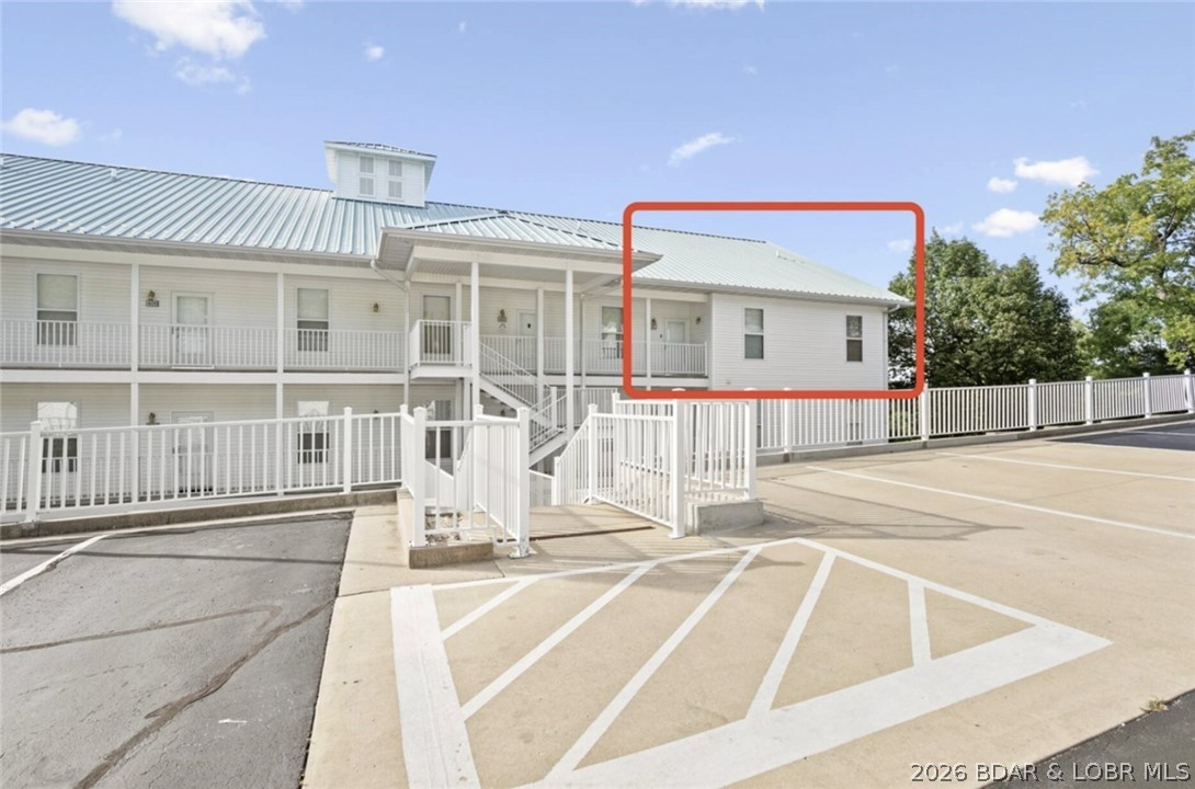 Newport Condominium - Residential