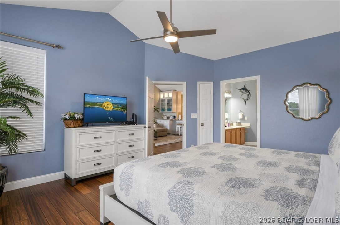 Newport Condominium - Residential