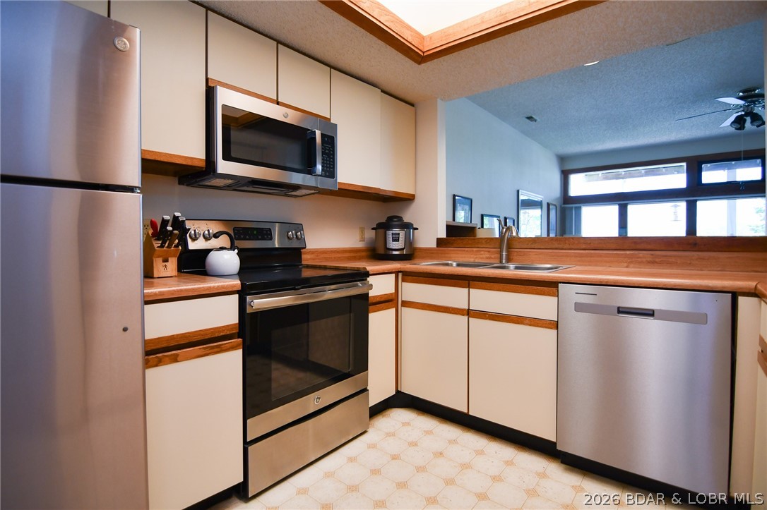 Copper Ridge Condominium - Residential