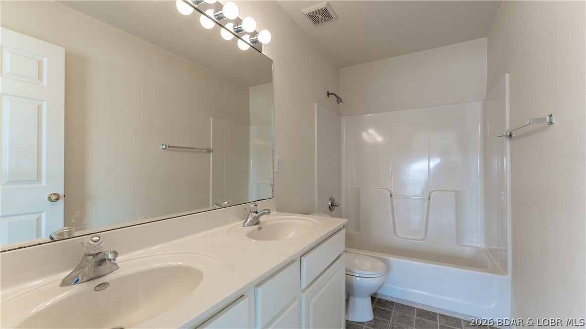 Cedar Heights Condominium - Residential