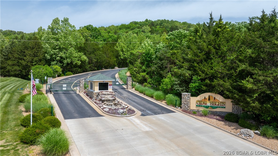 Cedar Heights Condominium - Residential