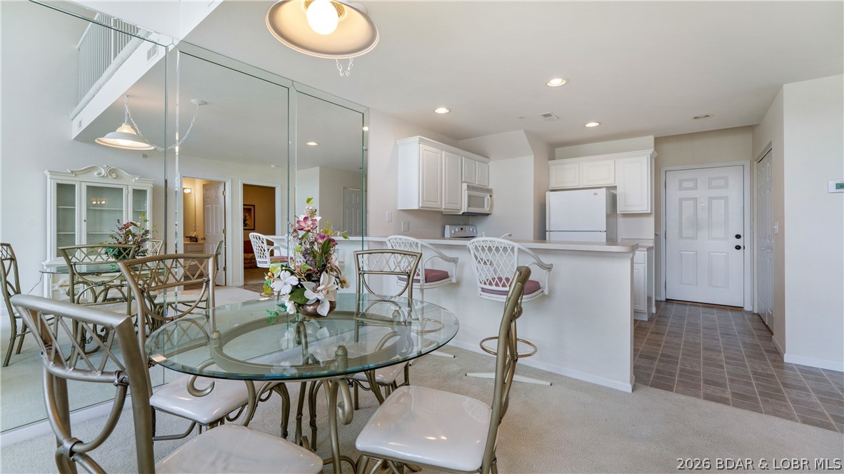 Cedar Heights Condominium - Residential