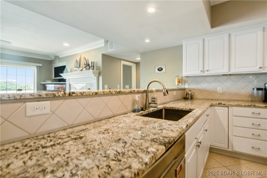 Lake Ozark, Missouri 65049, United States, 3 Bedrooms Bedrooms, ,3 BathroomsBathrooms,Residential,Active,157947