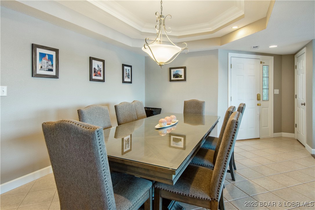 Lake Ozark, Missouri 65049, United States, 3 Bedrooms Bedrooms, ,3 BathroomsBathrooms,Residential,Active,157947