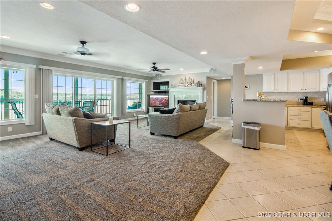 Lake Ozark, Missouri 65049, United States, 3 Bedrooms Bedrooms, ,3 BathroomsBathrooms,Residential,Active,157947