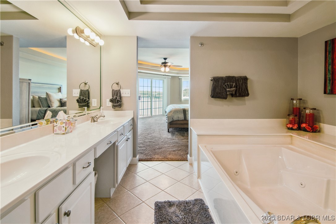 Lake Ozark, Missouri 65049, United States, 3 Bedrooms Bedrooms, ,3 BathroomsBathrooms,Residential,Active,157947