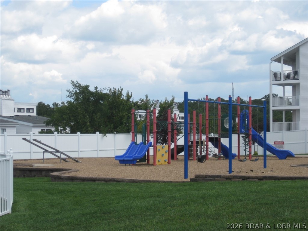 Lands End Communities Subdiv - Residential