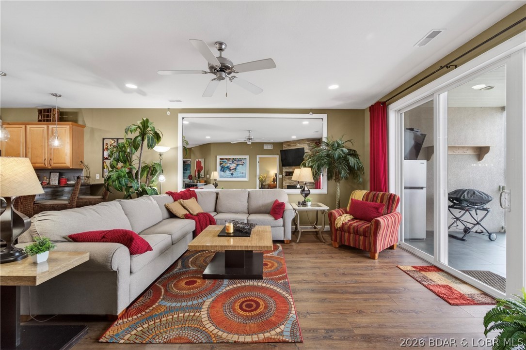 Lands End Communities Subdiv - Residential