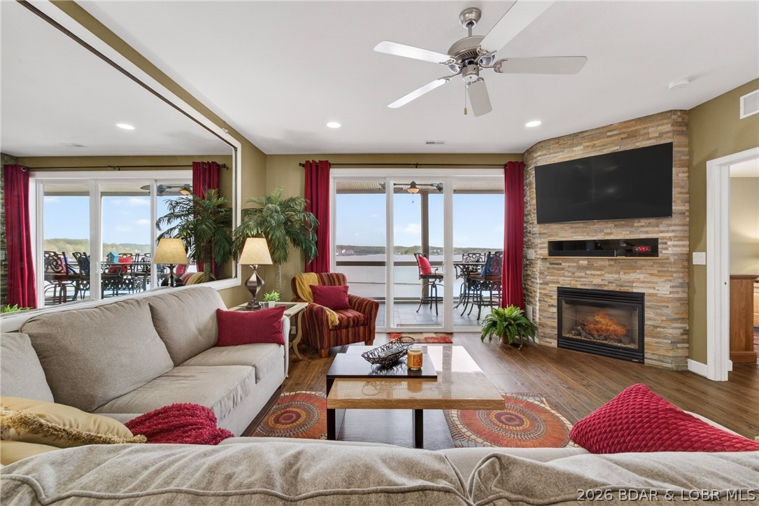 Lands End Communities Subdiv - Residential