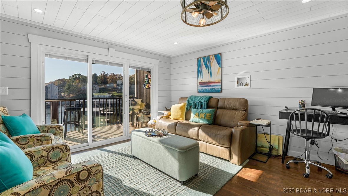 Harbor Point Condominium - Residential