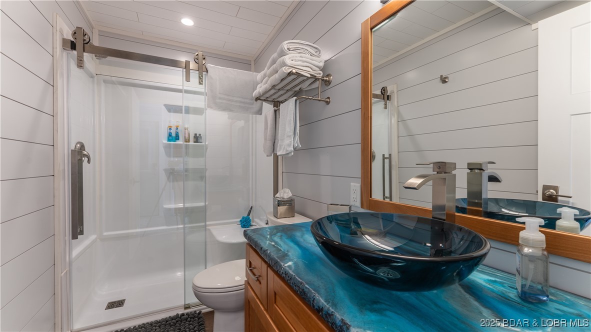 Harbor Point Condominium - Residential