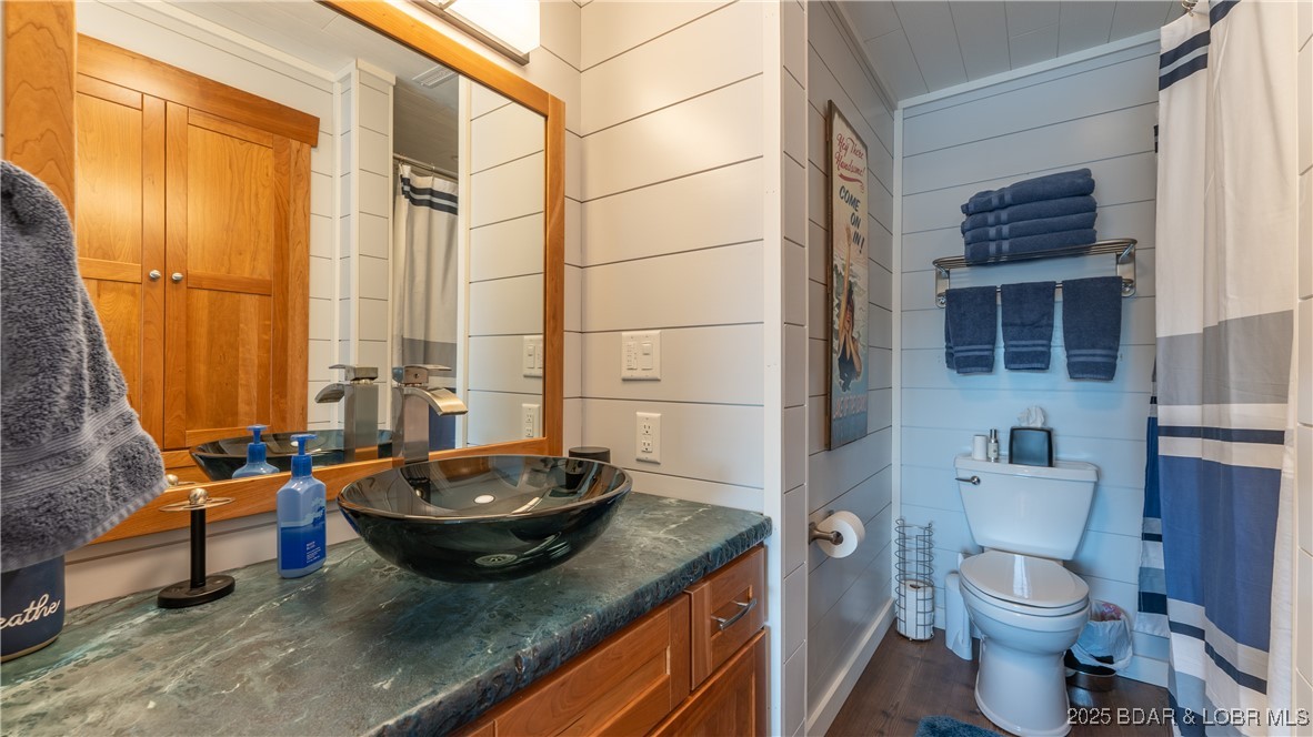 Harbor Point Condominium - Residential