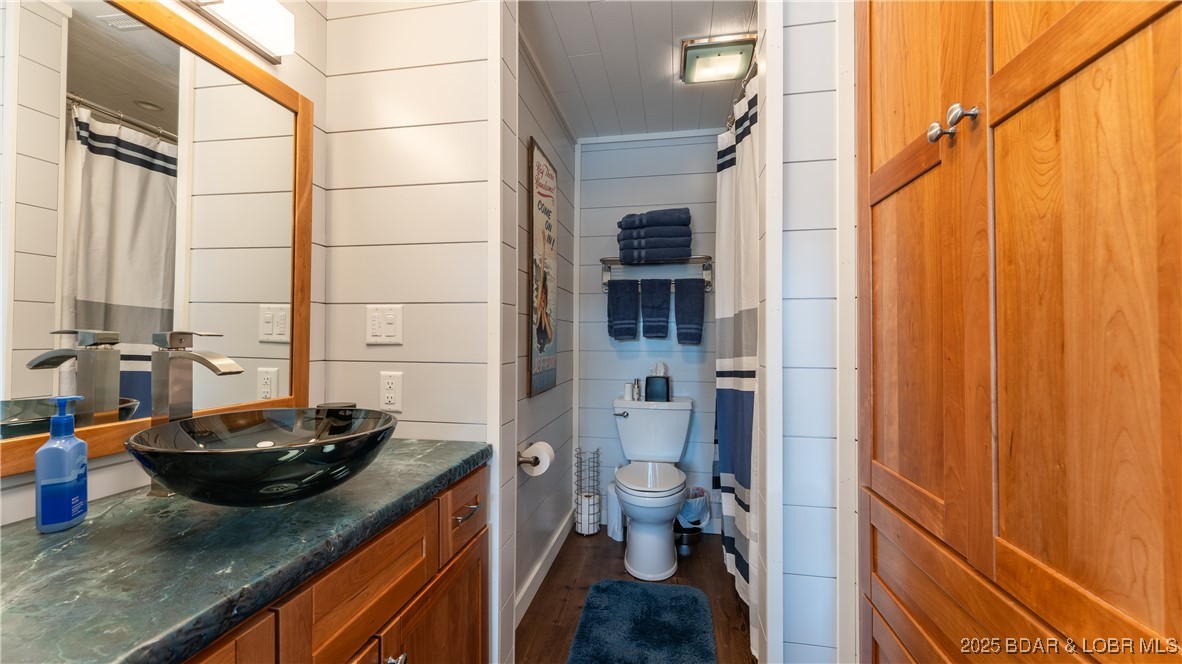 Harbor Point Condominium - Residential