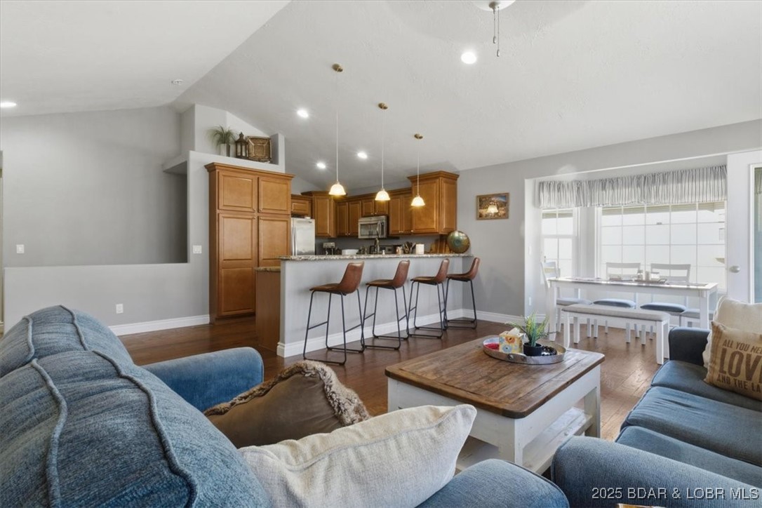 Villas at Grand Glaize - Residential