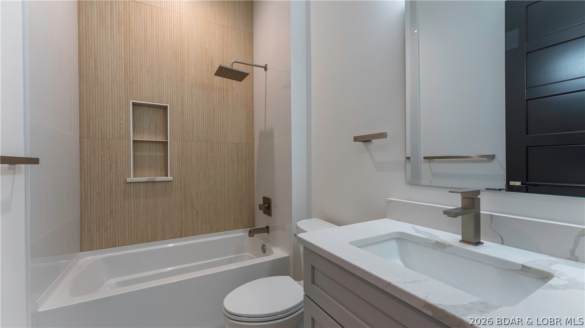 Champions Run - Residential