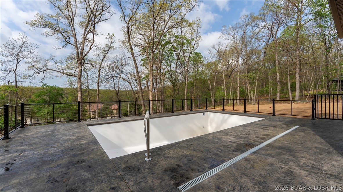 Champions Run - Residential