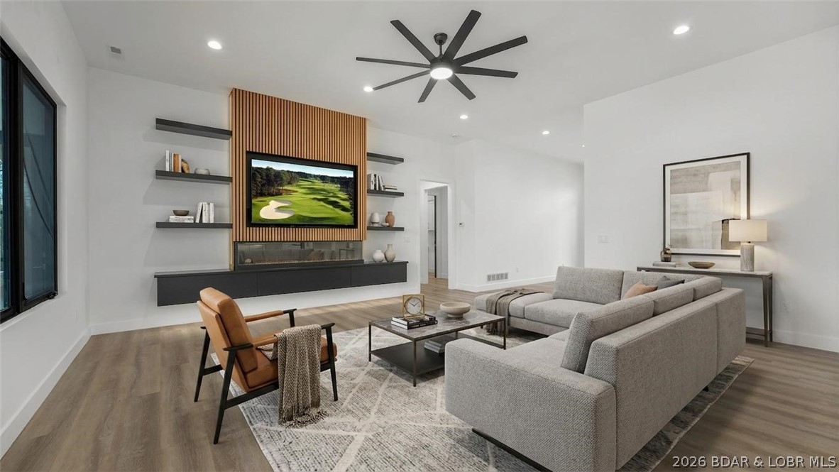 Champions Run - Residential