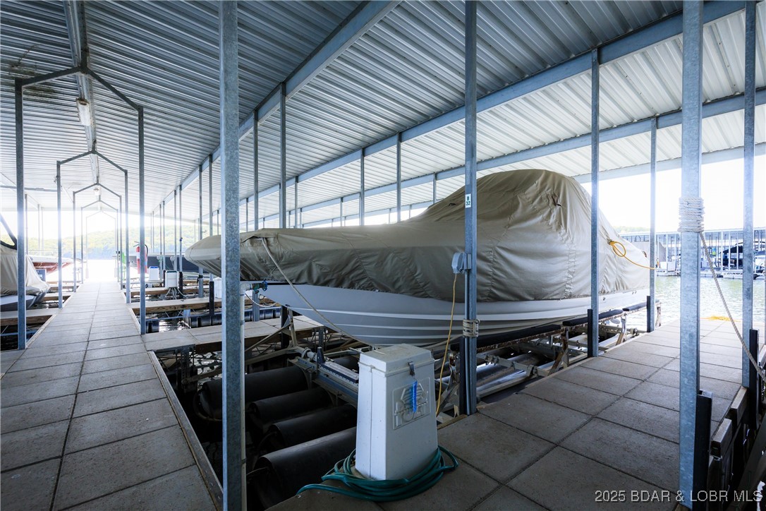 Park Place On The Lake - Residential