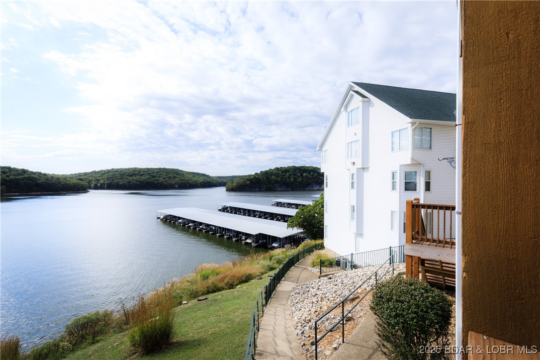 Park Place On The Lake - Residential