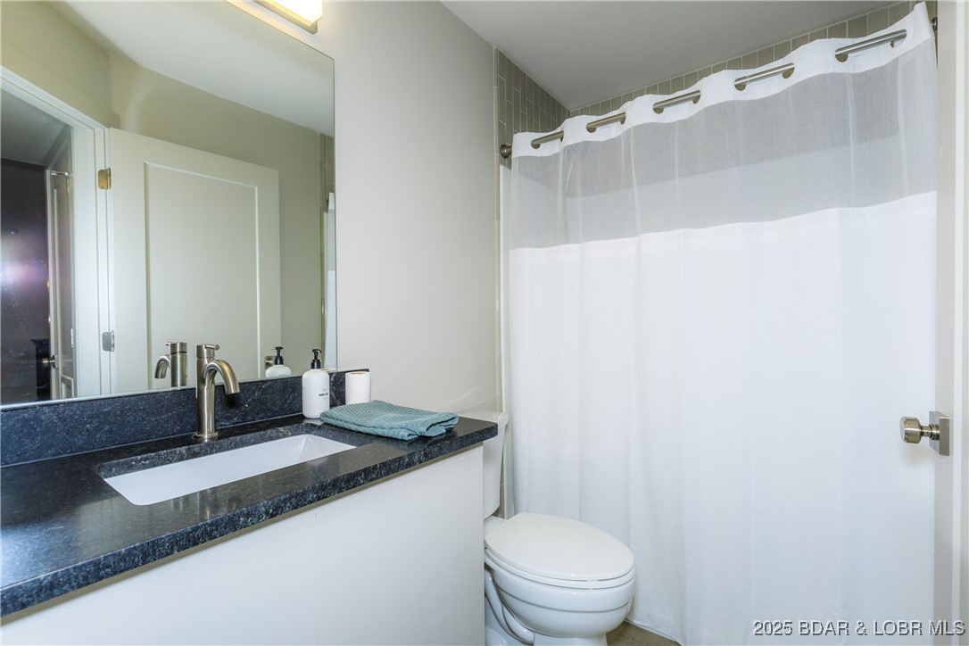 Park Place On The Lake - Residential