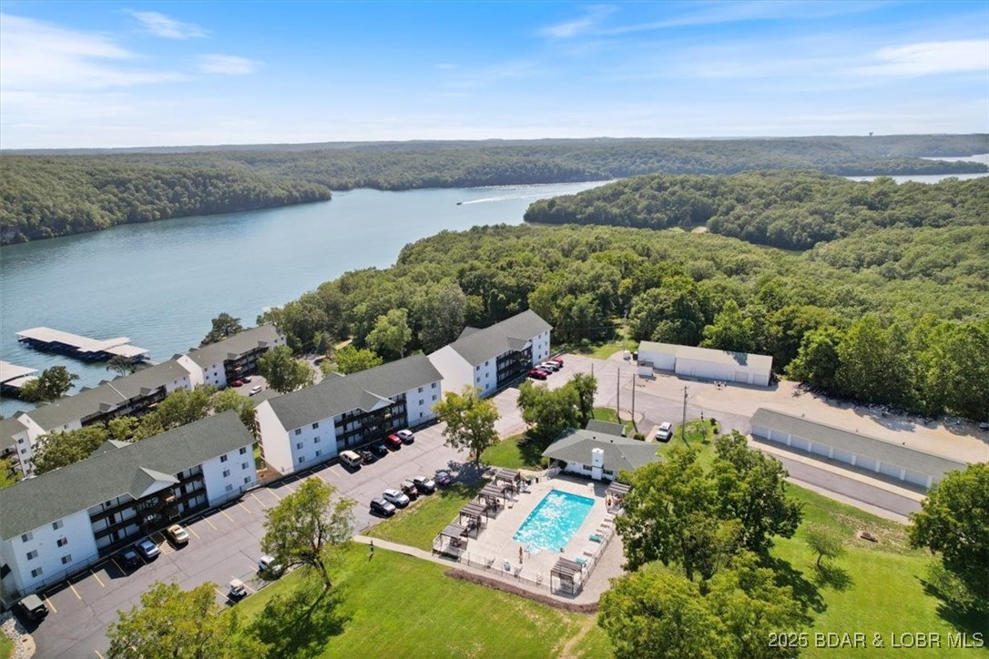 Park Place On The Lake - Residential