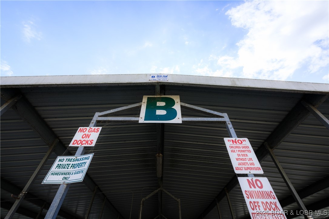 Park Place On The Lake - Residential