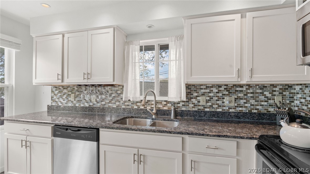 Twin Bays - Residential