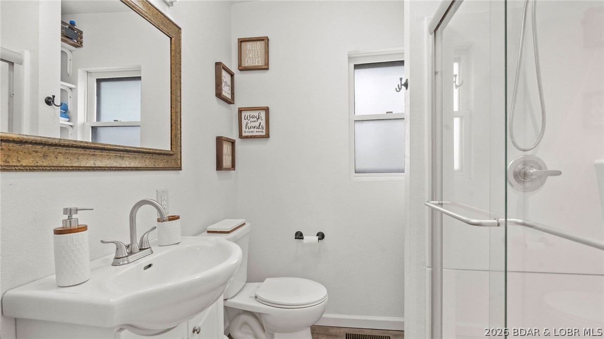 Twin Bays - Residential