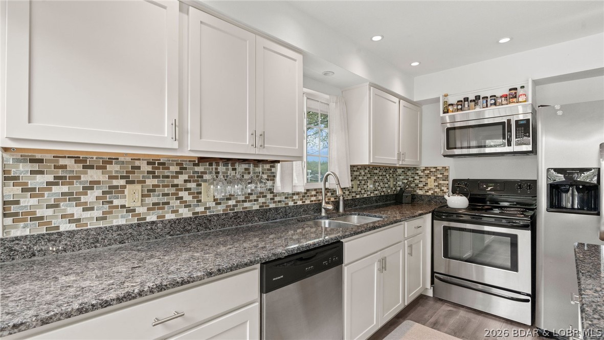 Twin Bays - Residential