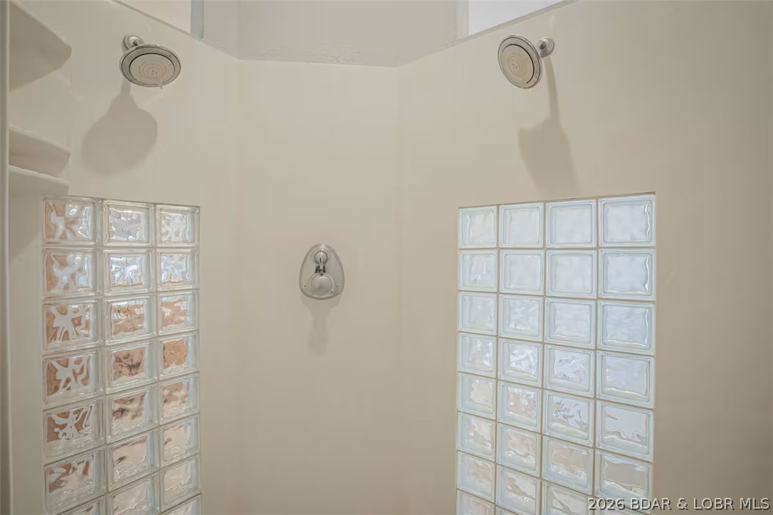 Graceland Point West - Residential