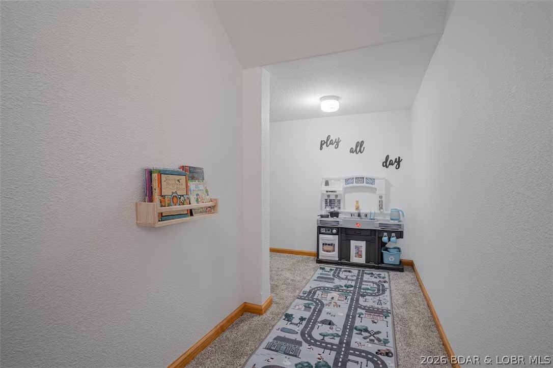 Graceland Point West - Residential