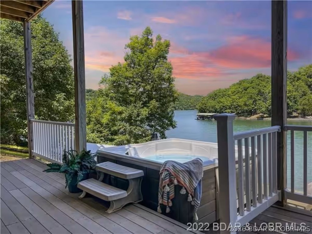 Graceland Point West - Residential