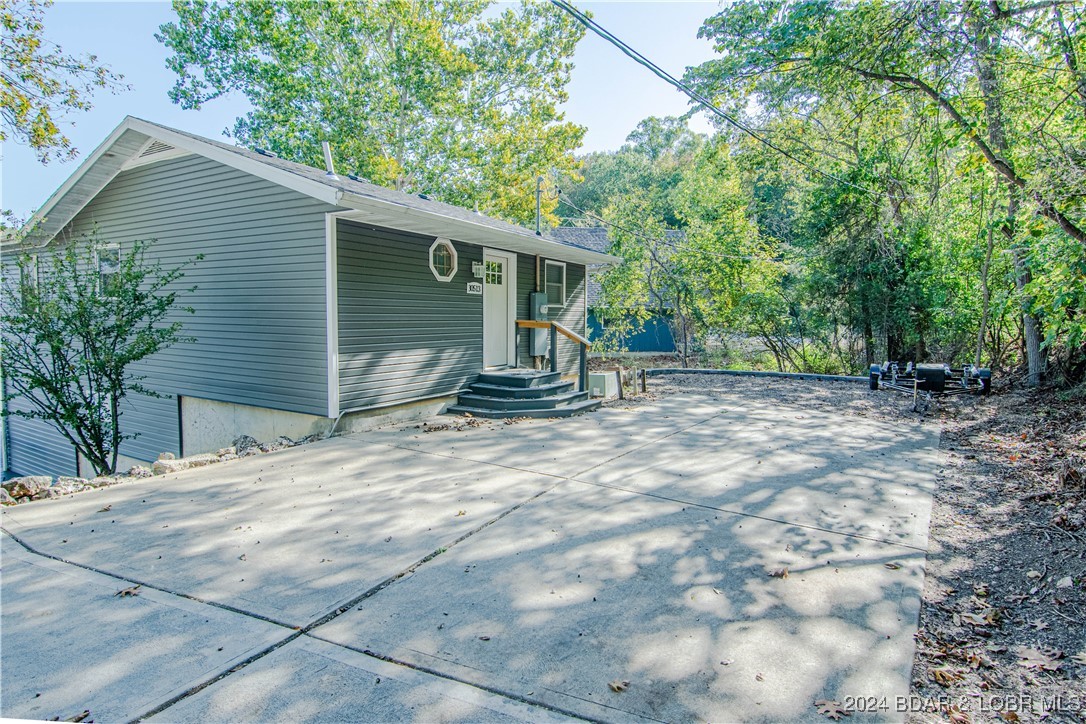 Rocky Mount, Missouri 65072, United States, 4 Bedrooms Bedrooms, ,2 BathroomsBathrooms,Residential,Contingent,41075