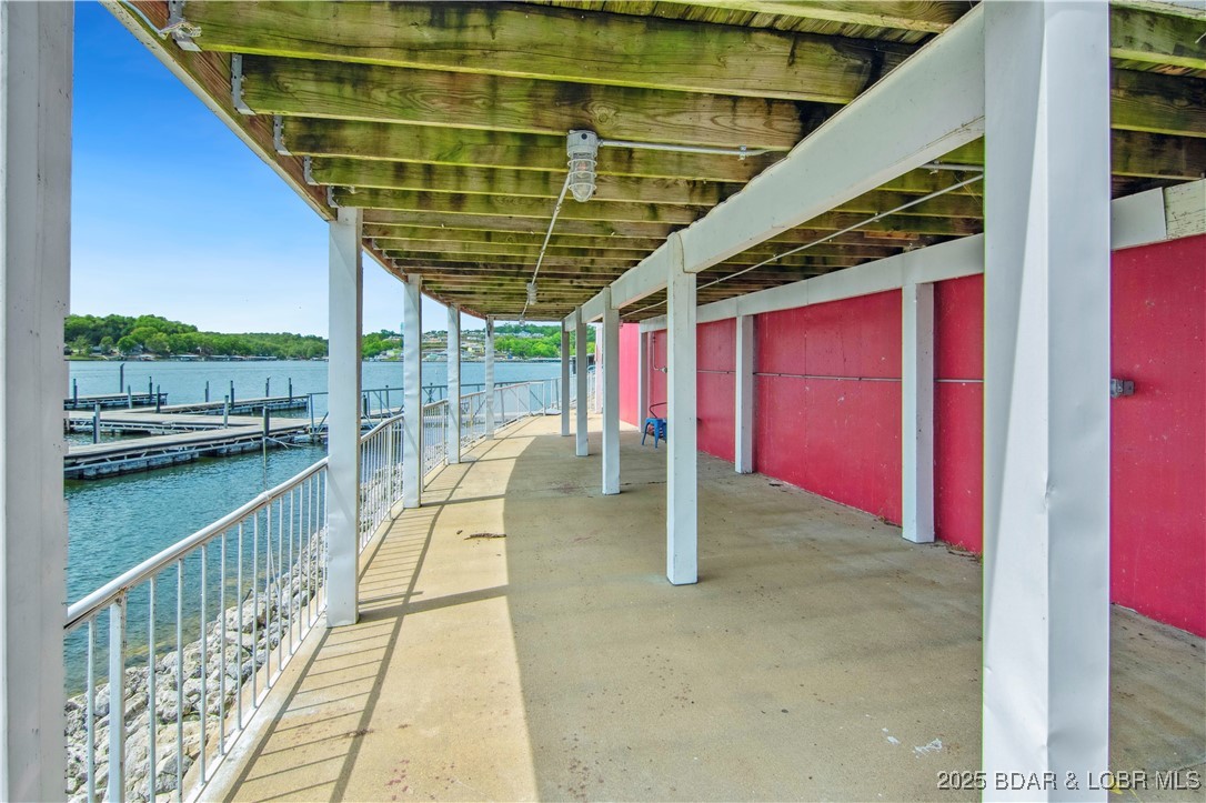 Barnett, Missouri 65011, United States, ,Commercial,Active,126923