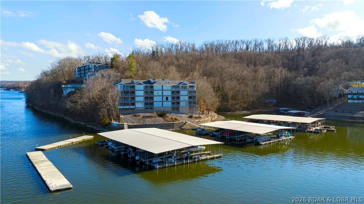 Windsor Bay Condominium - Residential