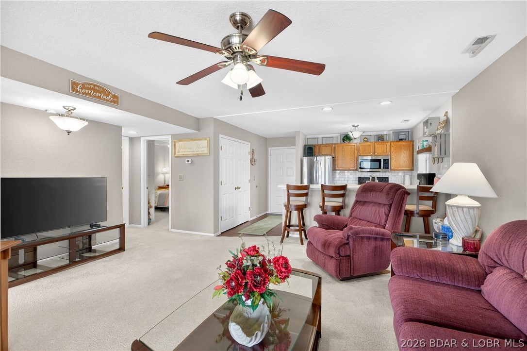 Windsor Bay Condominium - Residential