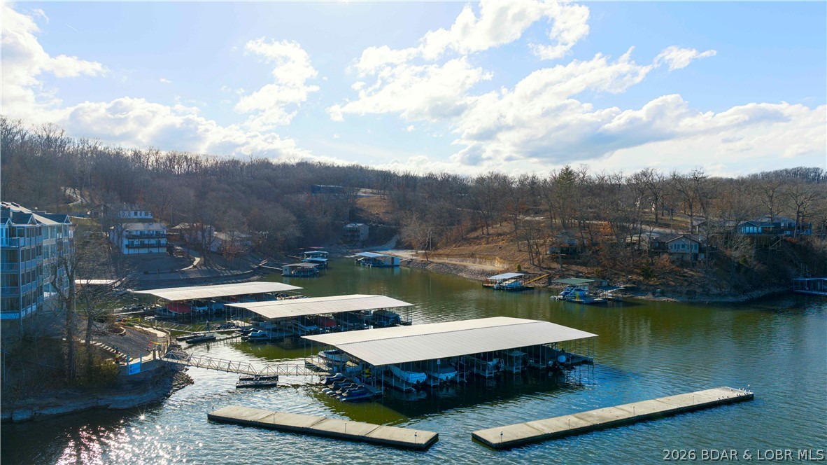 Windsor Bay Condominium - Residential