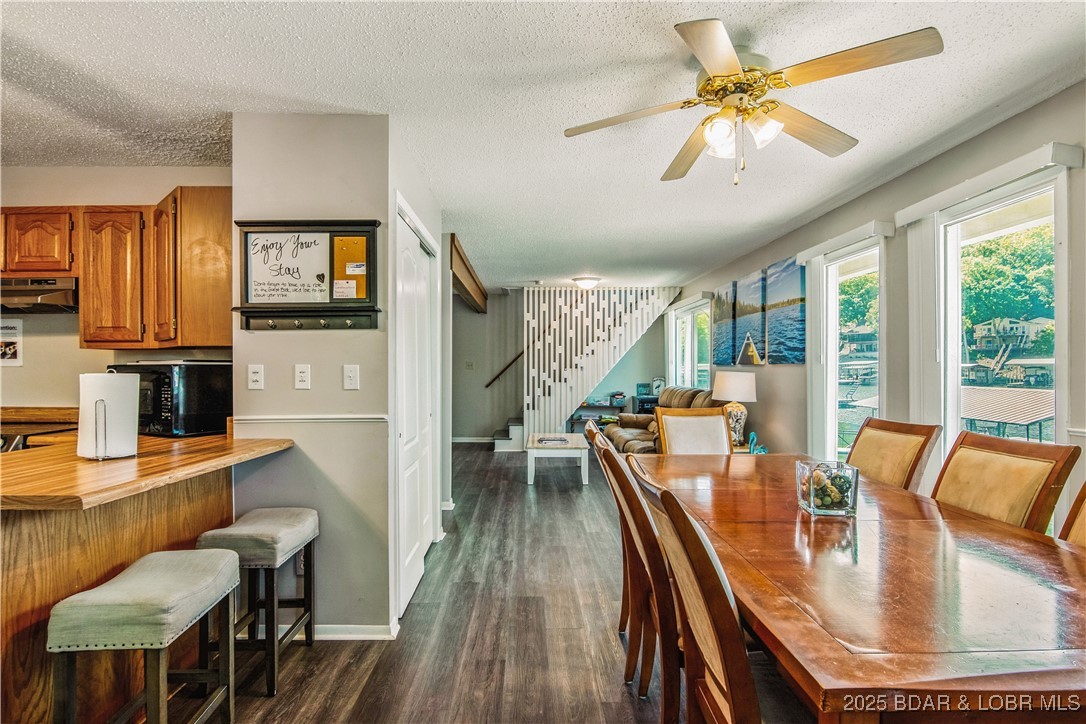 Lake Ozark, Missouri 65049, United States, 5 Bedrooms Bedrooms, ,3 BathroomsBathrooms,Residential,Active,213396