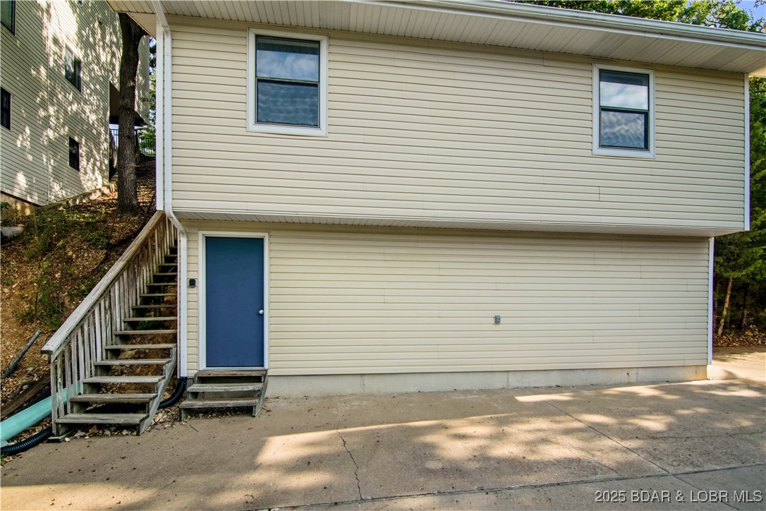 Lake Ozark, Missouri 65049, United States, 5 Bedrooms Bedrooms, ,3 BathroomsBathrooms,Residential,Active,213396