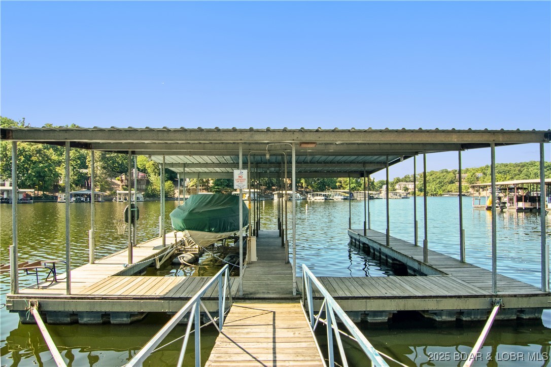 Lake Ozark, Missouri 65049, United States, 5 Bedrooms Bedrooms, ,3 BathroomsBathrooms,Residential,Active,213396