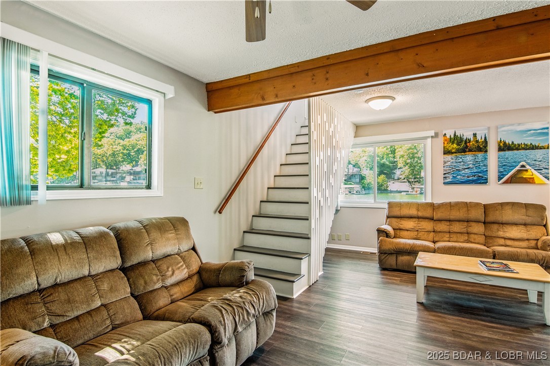 Lake Ozark, Missouri 65049, United States, 5 Bedrooms Bedrooms, ,3 BathroomsBathrooms,Residential,Active,213396