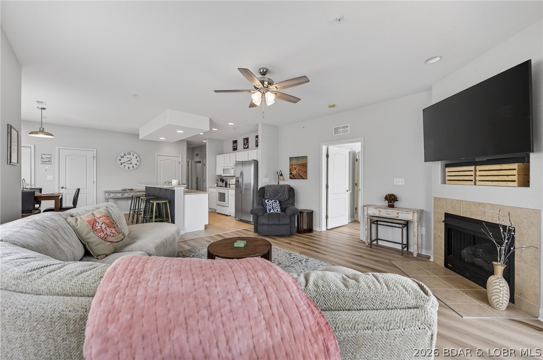 Monarch Cove Condominium - Residential