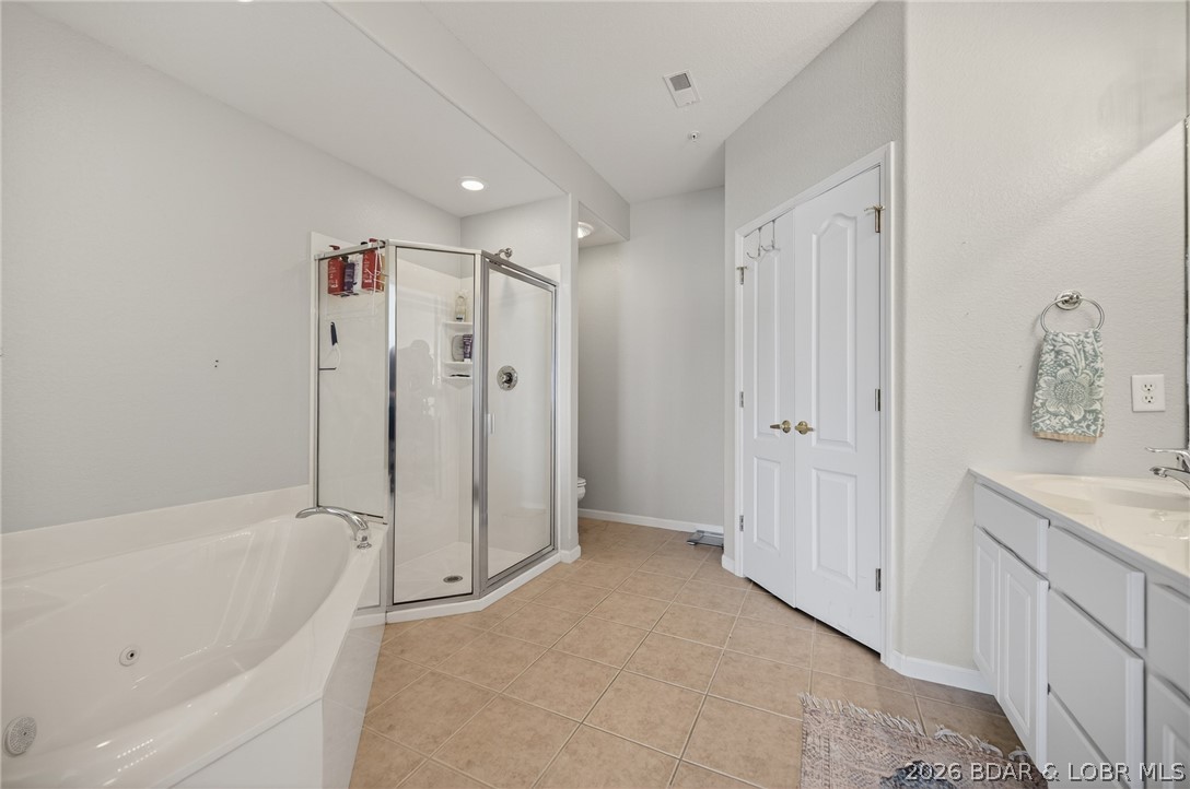 Monarch Cove Condominium - Residential