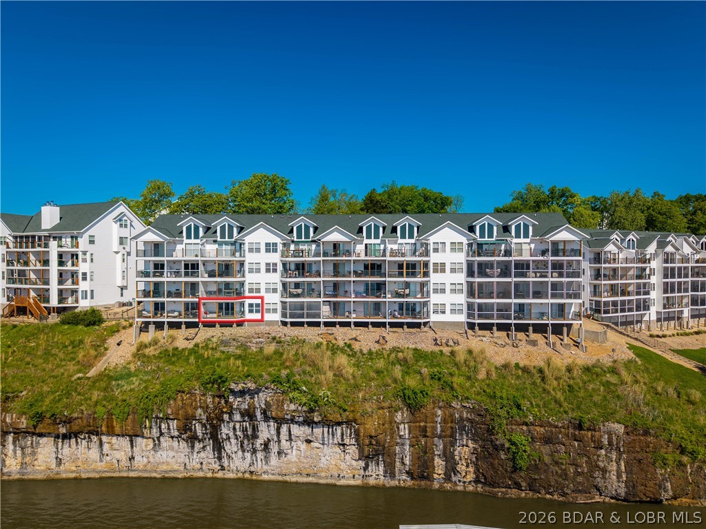 Park Place On The Lake - Residential