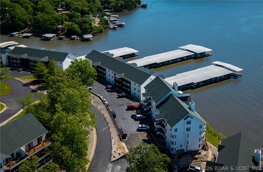 Park Place On The Lake - Residential